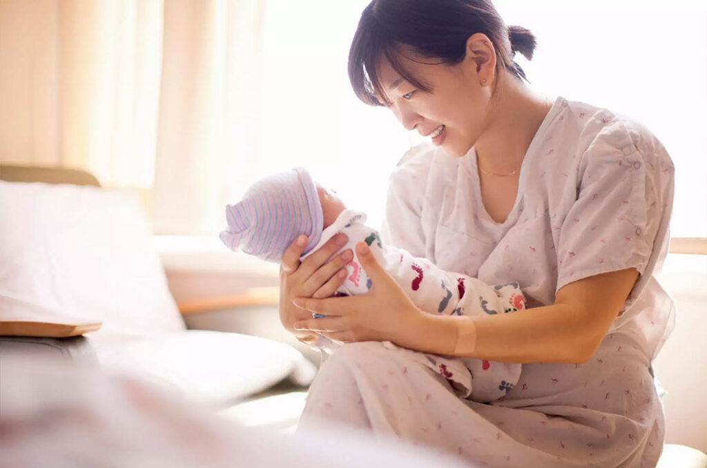 The Myths and Truth About Postpartum Recovery